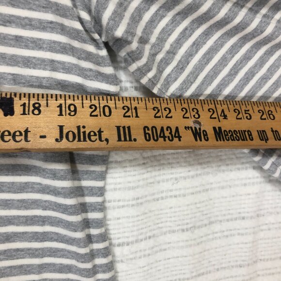 Talbots Gray Striped T-Shirt 3/4 Sleeve Sequined Cupcakes Women's Size Large - Picture 7 of 8